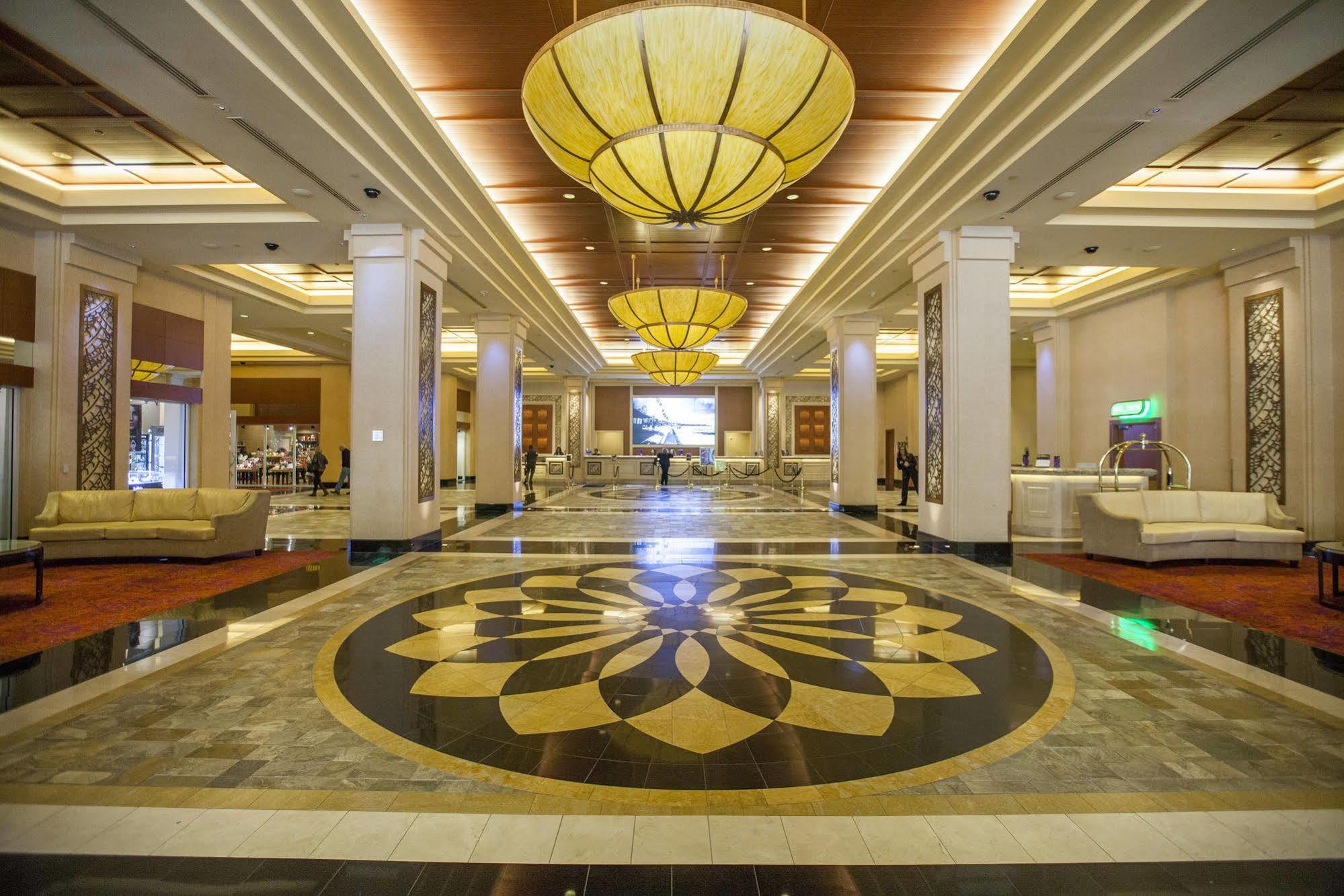 Harrah'S Resort Southern California Valley Center Exterior photo